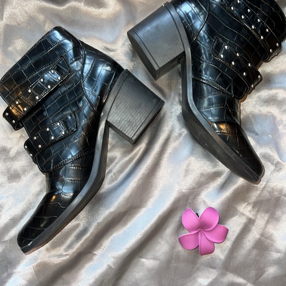 ❄️MULIER WOMAN’S BOOT - Picture 2 of 8